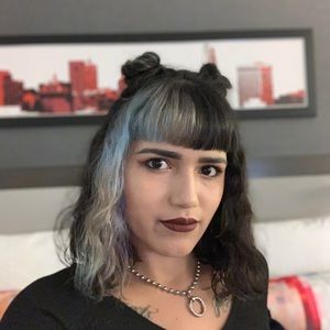 Meet your Posher, Angelica